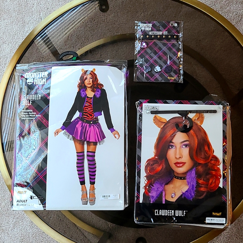 Monster High Clawdeen Wolf Costume, Wig and Accessories